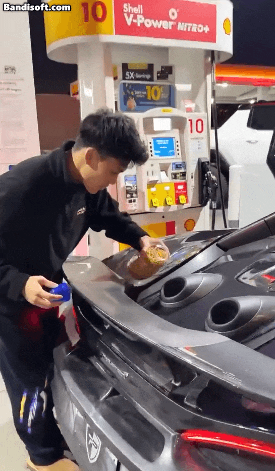 스포츠카로 팝콘 만들기