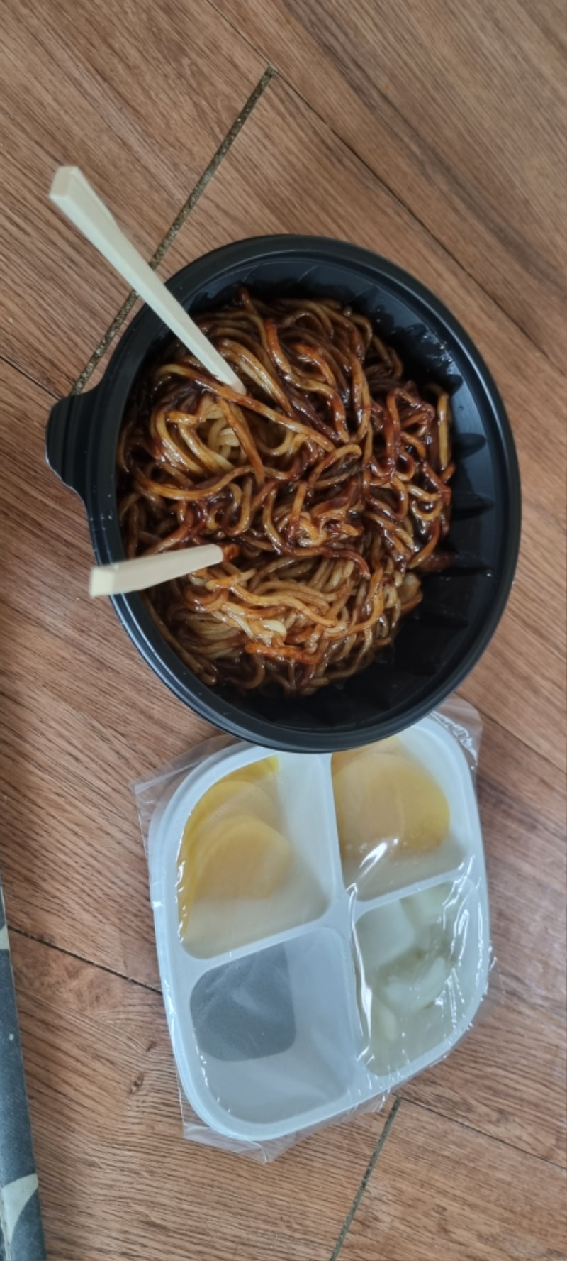 맛점하세요 (오늘은 짜장면 으로