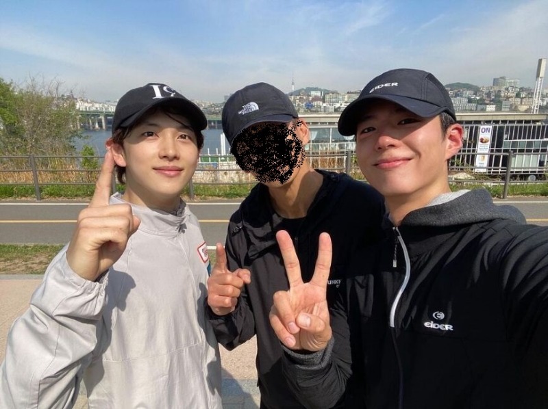 퀑이랑 런닝중에 시청자 만나서 한컷