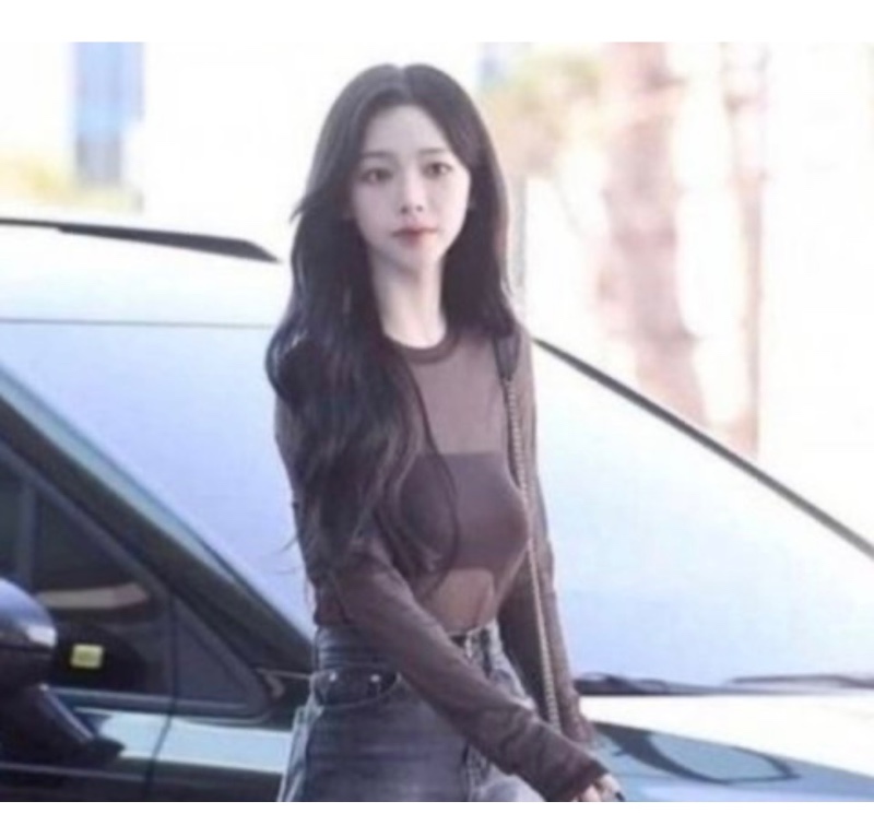 카리나 가슴이 60대 할머니라는: