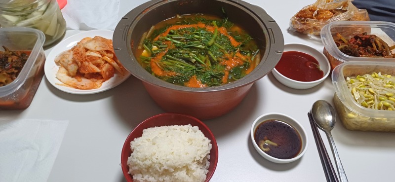 늦은저녁..날씨가 선선하니 생태탕으루