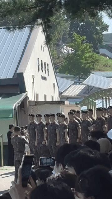 요즘 군대 훈련소 수료식
