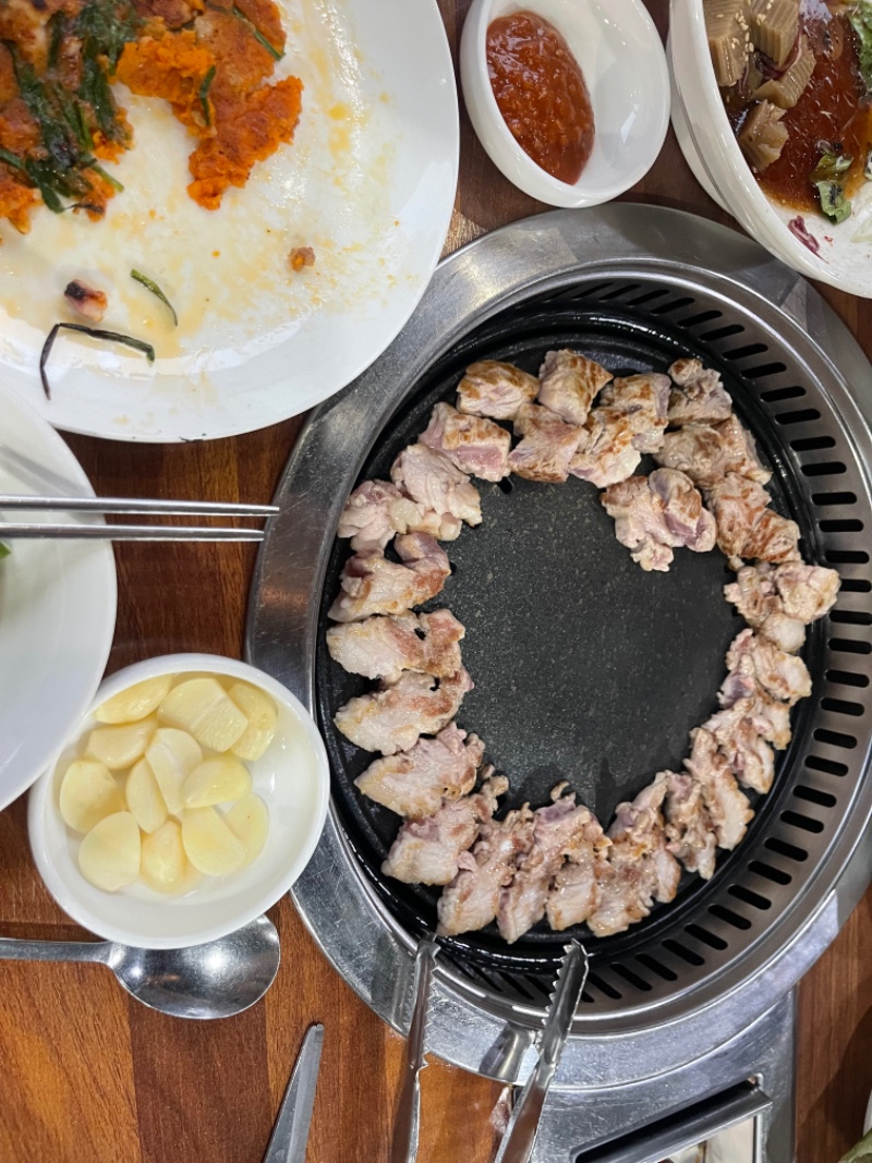 다들 저녁식사하세요^^