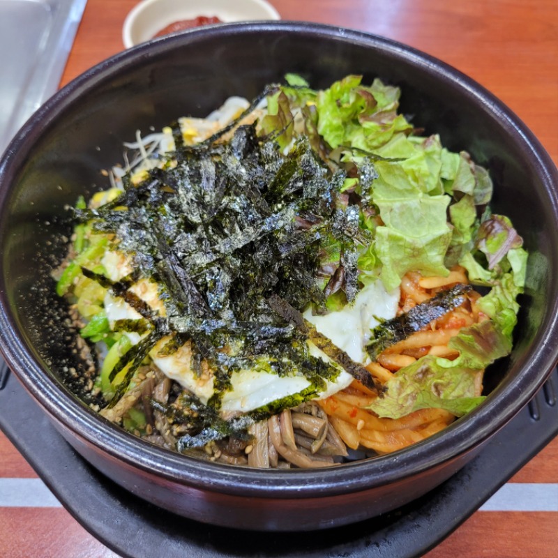 오늘의 식사는 혼밥 요곱니다~맛있겠쥬?!