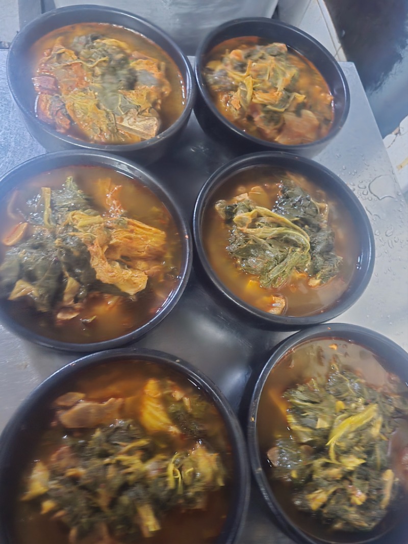 남매형님뼈다귀해장국을보고..