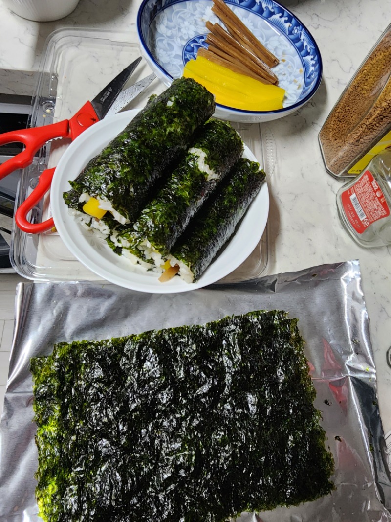 야식-  방금 만든 김밥