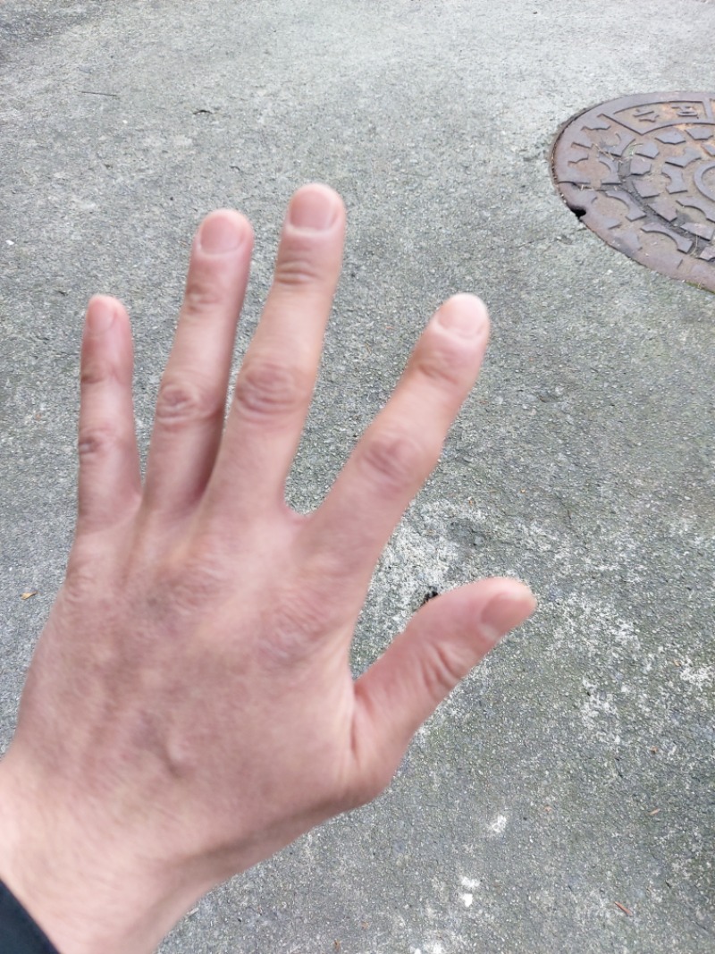 맥이 뚜뚜가 손인증하래서 난 고생한손!!