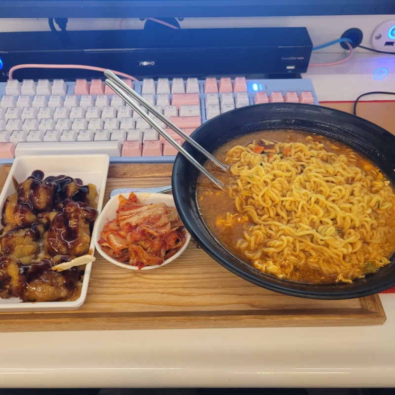 토끼의 슬롯강좌에 감동하여 메모하며 감사의미로 전달드립니다