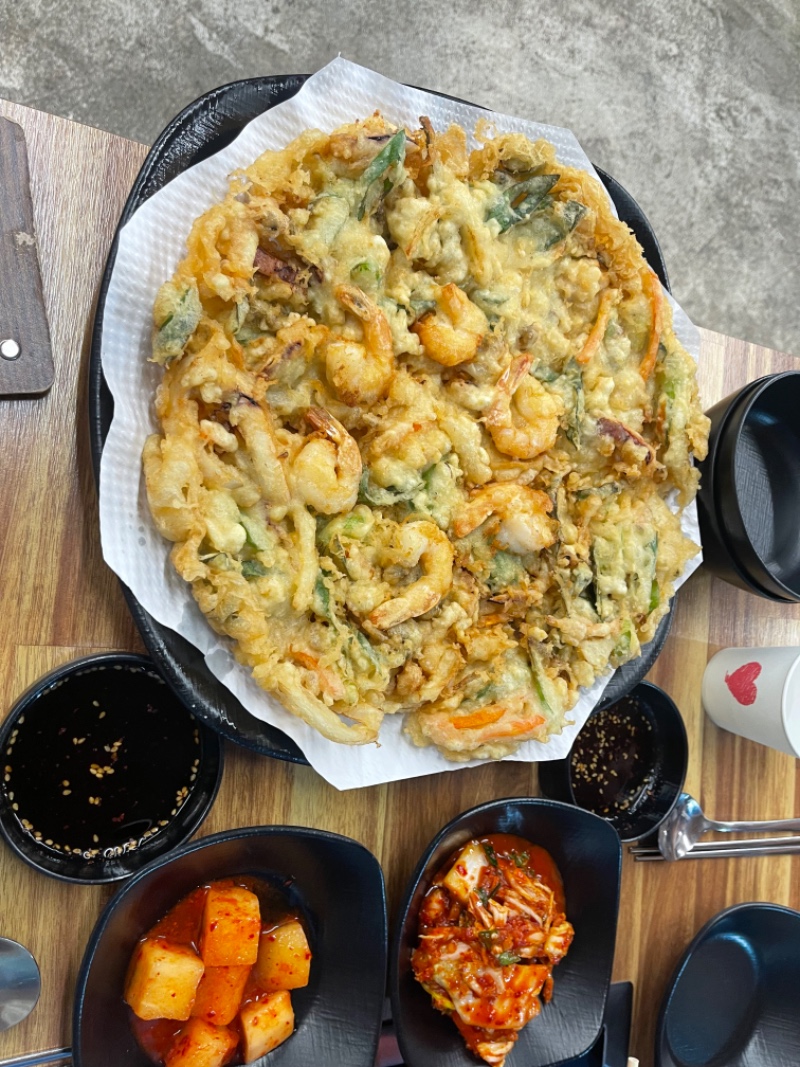 오늘 저녁 해물전골 손칼국수 파전 ㅋ