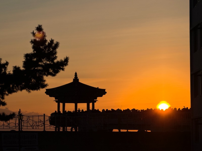 슬카형제들 잰형 형님누님동생들 새해복 많이받으세요