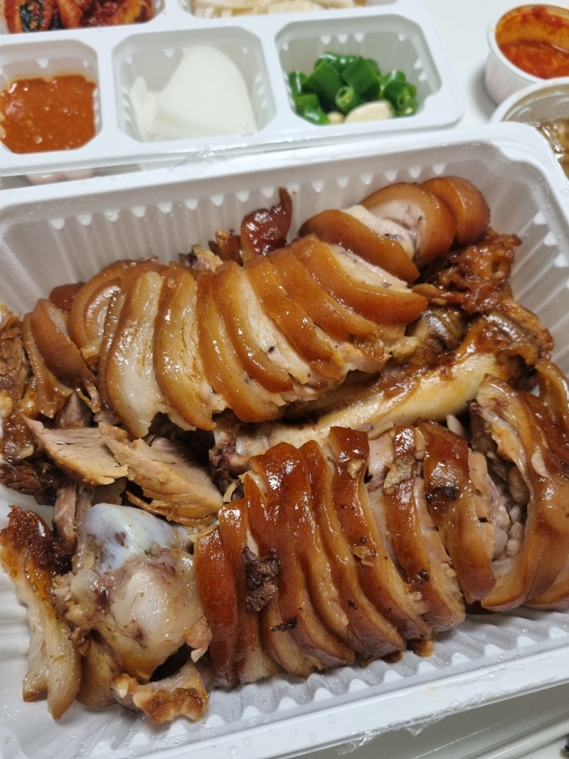 달이가 쏜다 식사 이벤트