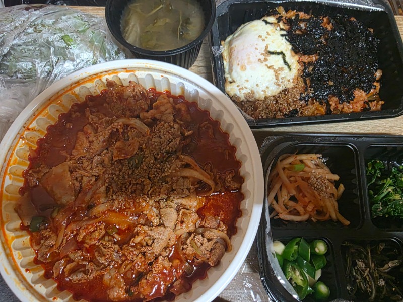 셋팅완료 밥상이넘작네요 큰거한개사야되나