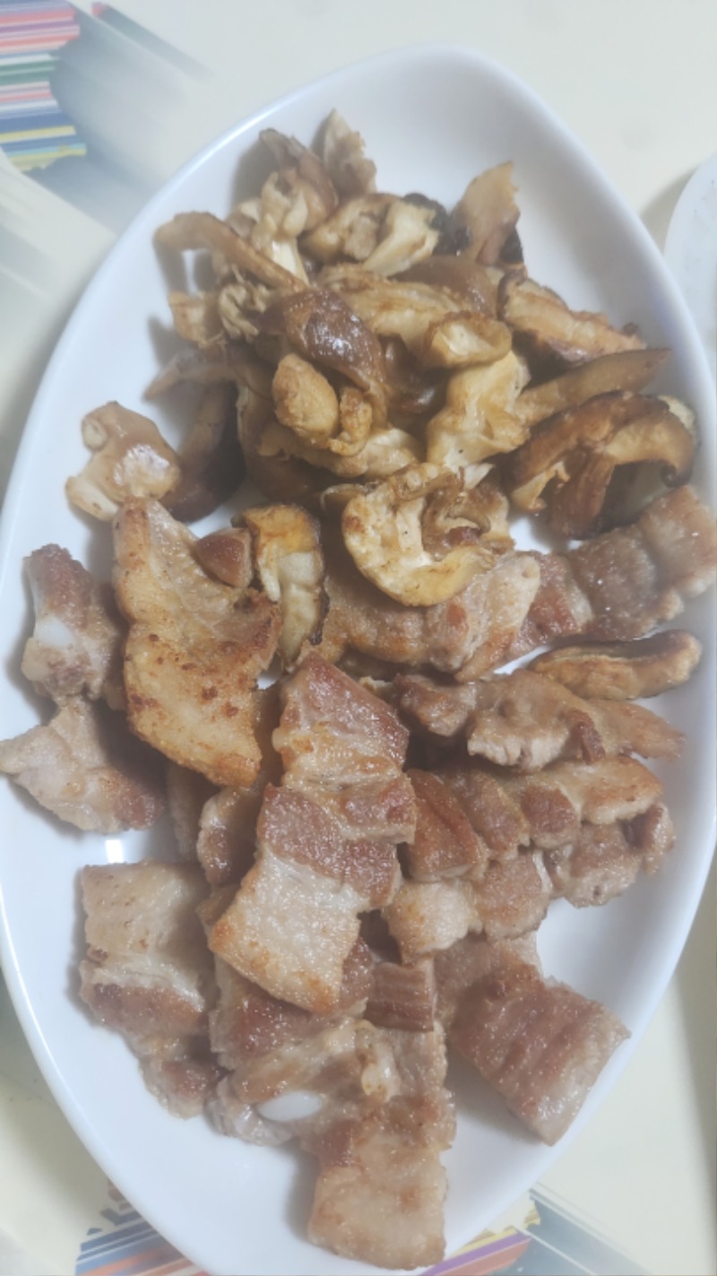 삼겹살에 오곡밥