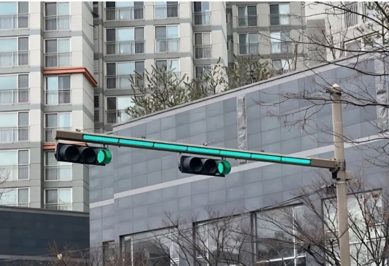 40년 만에 바뀌는 신호등 디자인