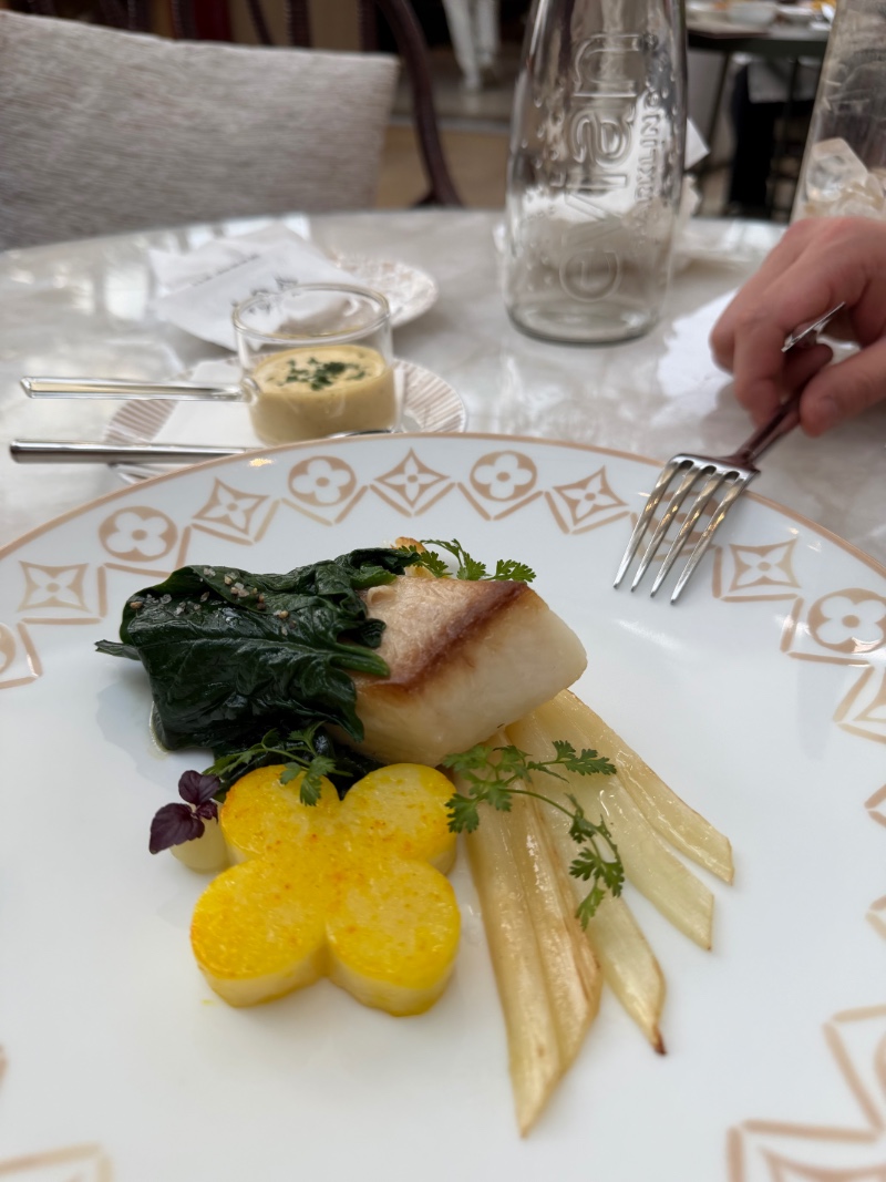 루이비통 카페 ㅎ