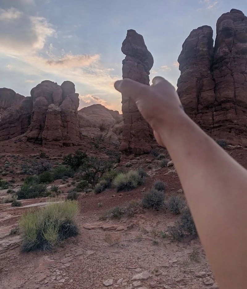 특이형태 기둥바위