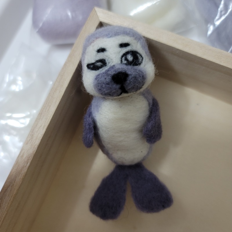 물개인형 완성 (독학으로 첨 만들어본 양모펠트인형)