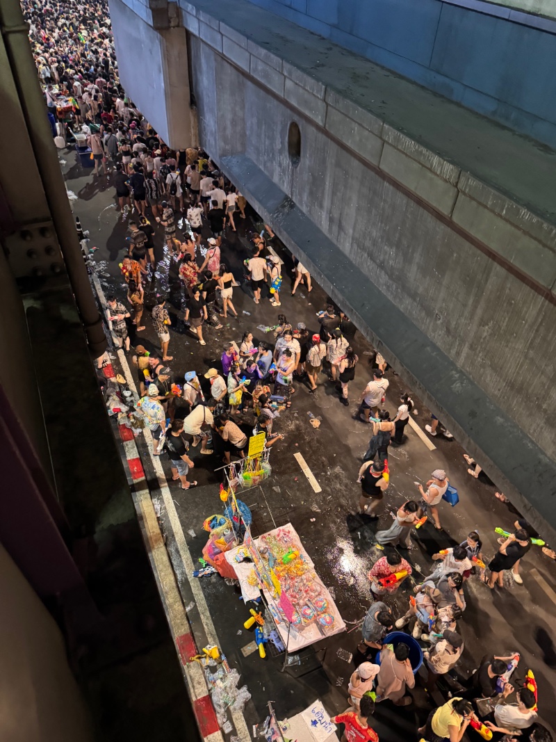 사자야 송크란 구경해봥