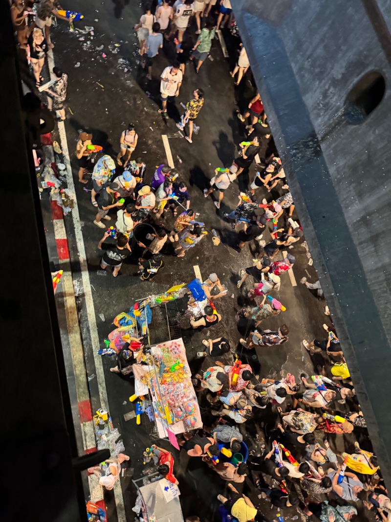 사자야 송크란 구경해봥