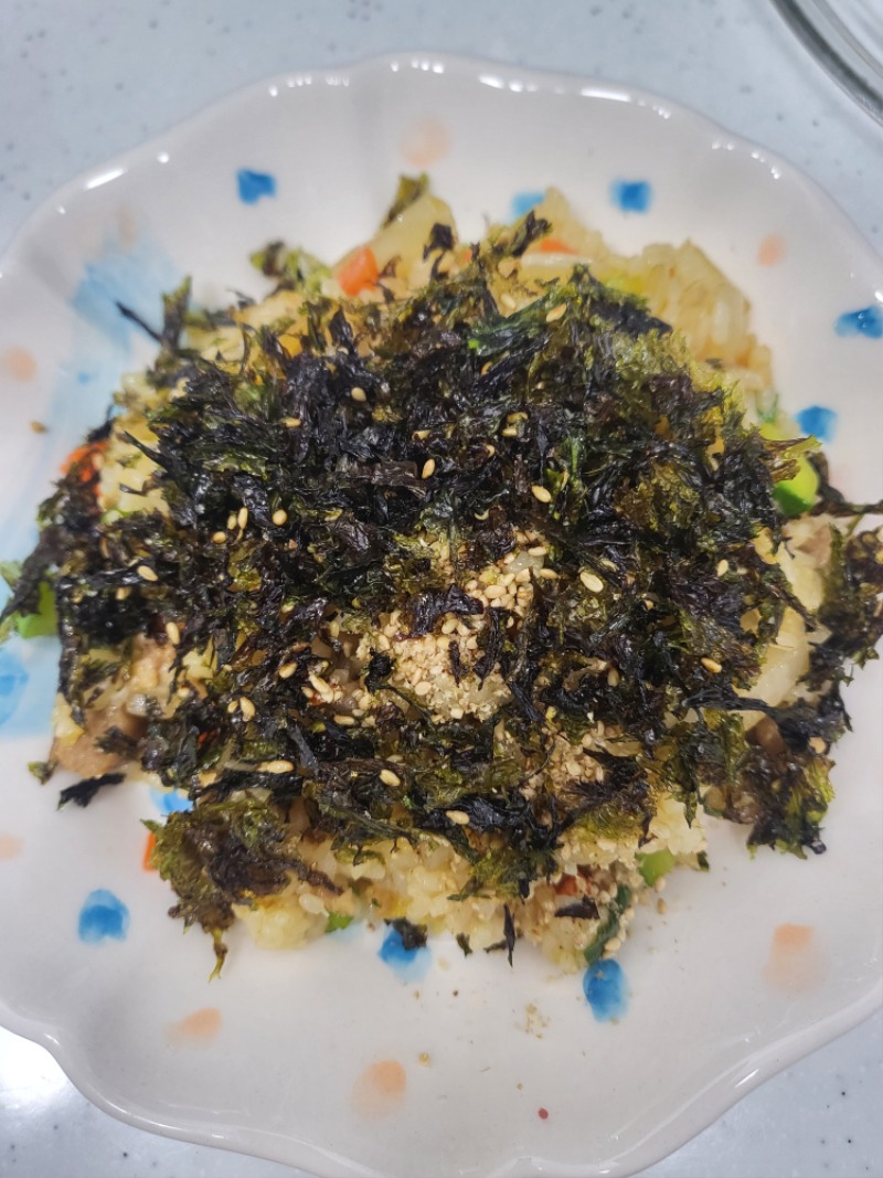 저녁 볶음밥에 콩나물국~