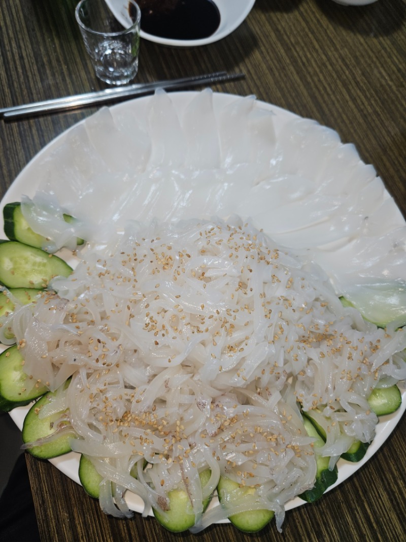 한치  무늬오징어 한상차려써요