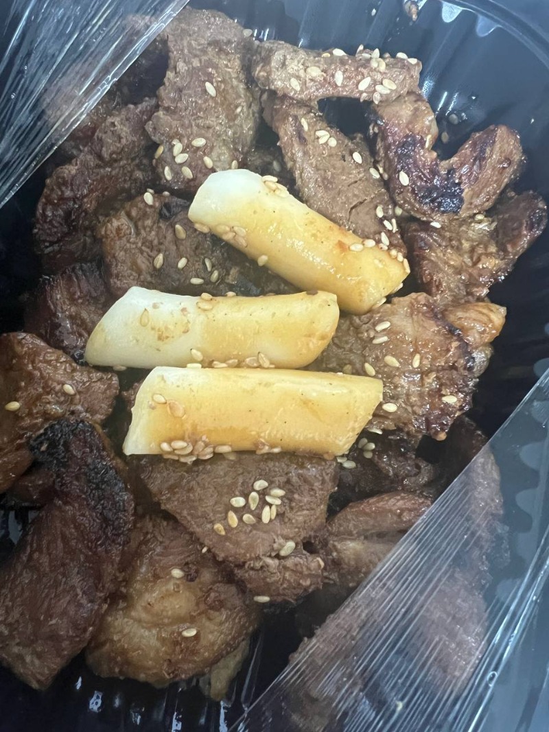 비빔냉면 + 고기 ~ ❤️