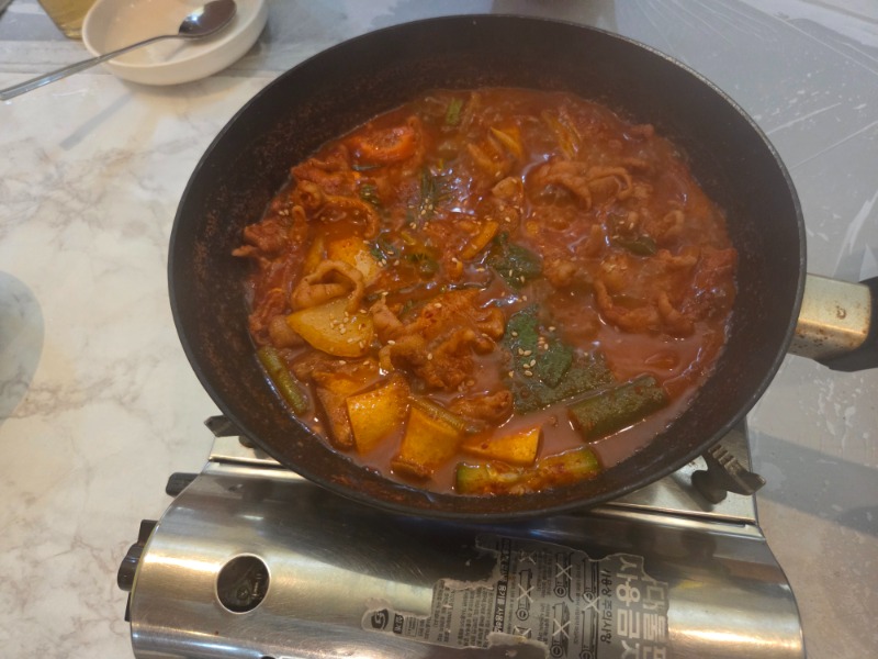 모임후 좀전에 귀가 ㅎㅎ