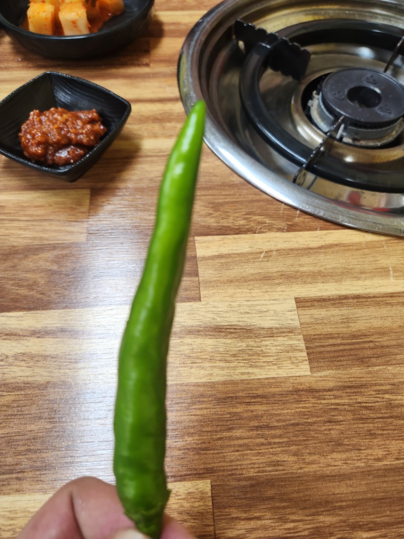 식당도착 아직 식사는 안나왔지만ㅋㅋㅋ 이거보는데 랑이생각나서