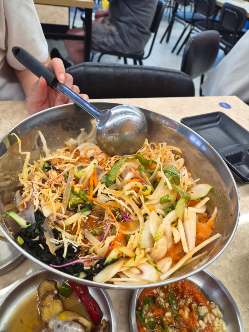 오늘도 입맛없어서 한치물회로 ㅎㅎ